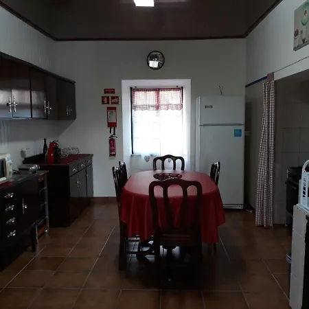 Casa Da Tia Marina بيت للعطل